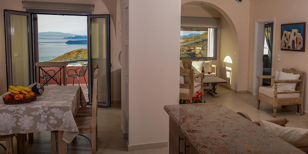 Our Villa Santorini อาโกรตีรี ภายนอก รูปภาพ
