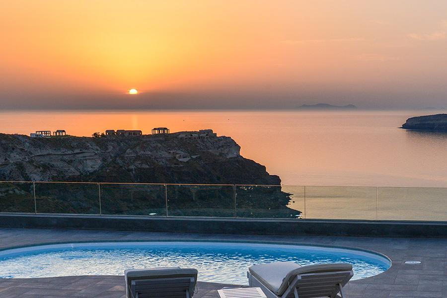 Our Villa Santorini อาโกรตีรี ภายนอก รูปภาพ