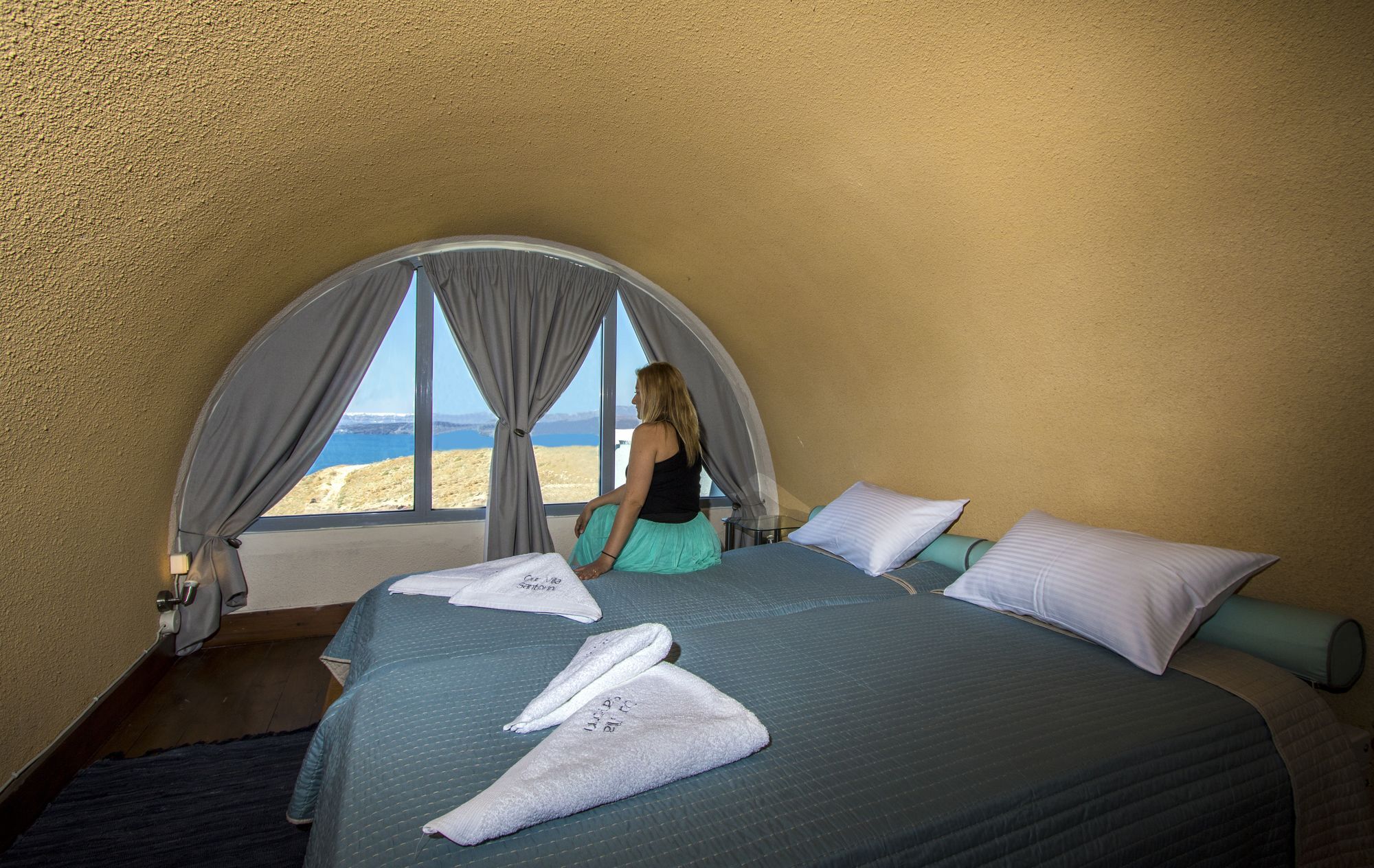 Our Villa Santorini อาโกรตีรี ภายนอก รูปภาพ